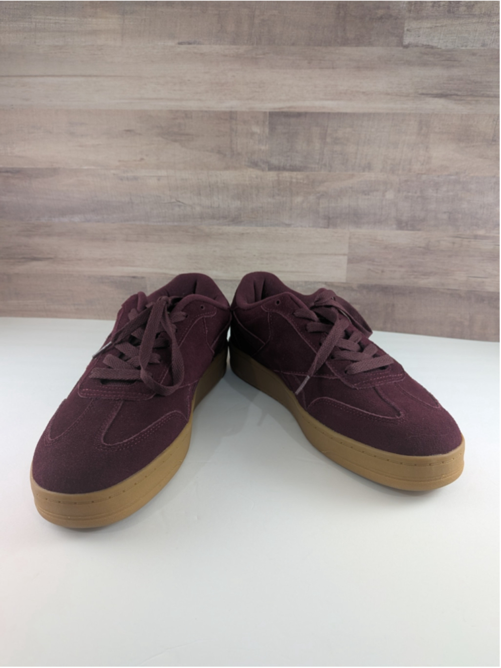 Reebok Sneakers Size 8 Burgundy and Brown Suede Shoes